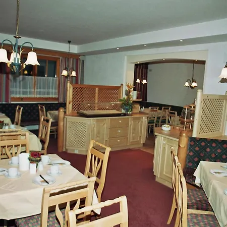 Garni Litzner 3*