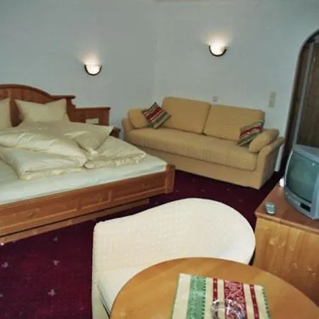 Garni Litzner 3*